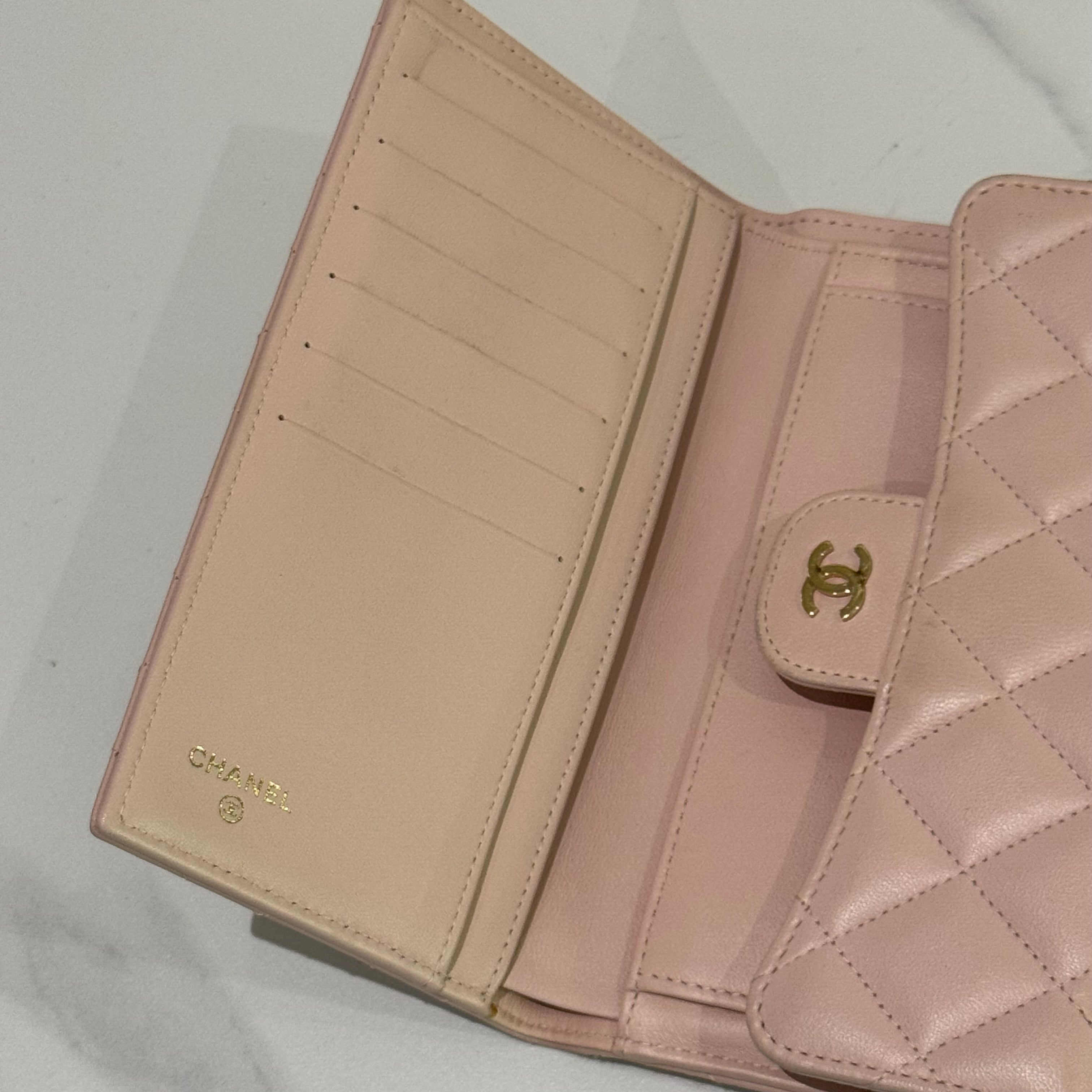 CHANEL CLASSIC FLAP WALLET PINK LAMBSKIN