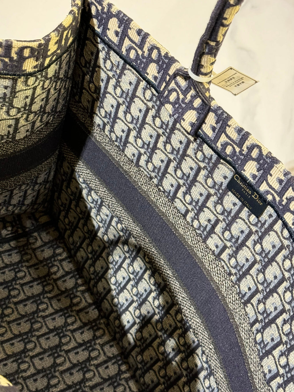 DIOR BOOK TOTE LARGE SIZE