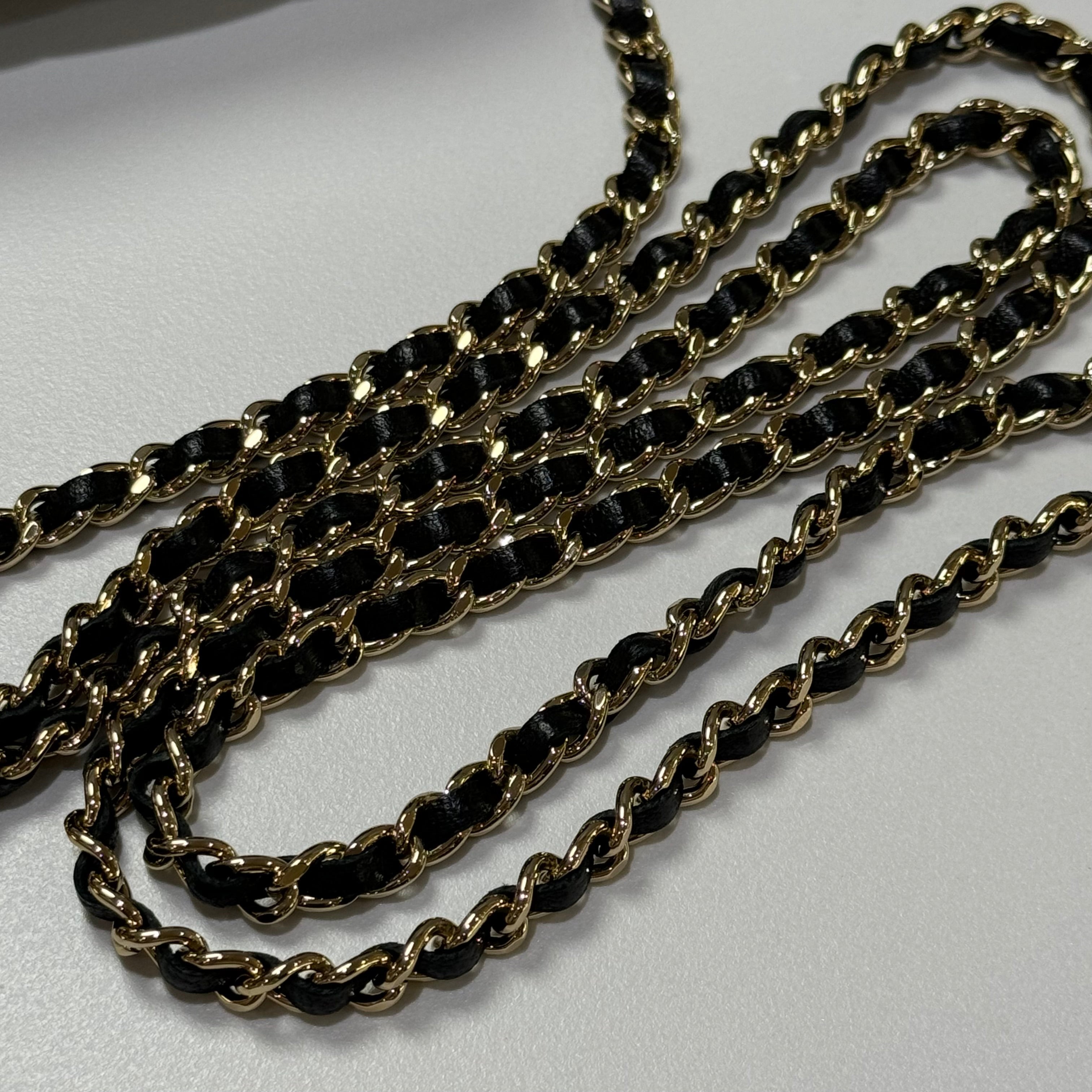 CHANEL LIPSTICK CYLINDER BAG IN BLACK WITH GOLD CHAIN