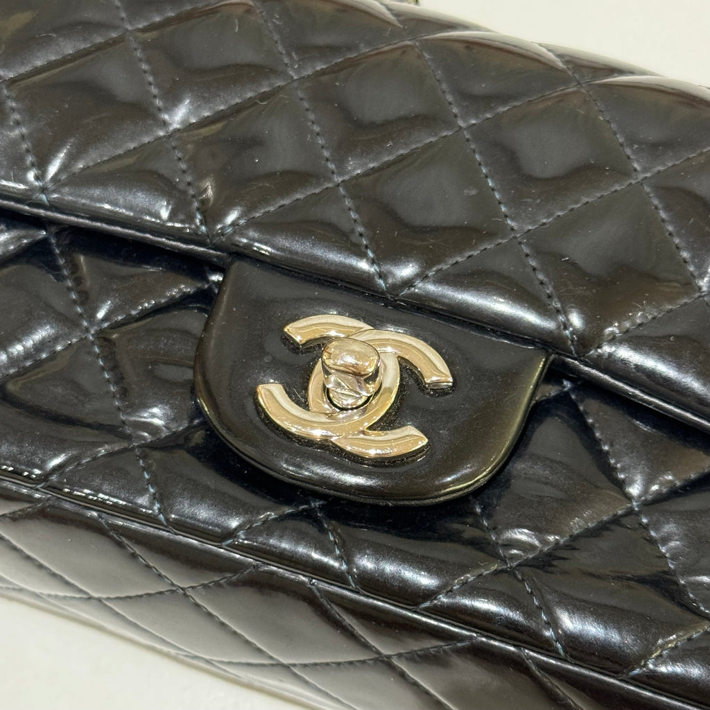 CHANEL CLASSIC FLAP MINI