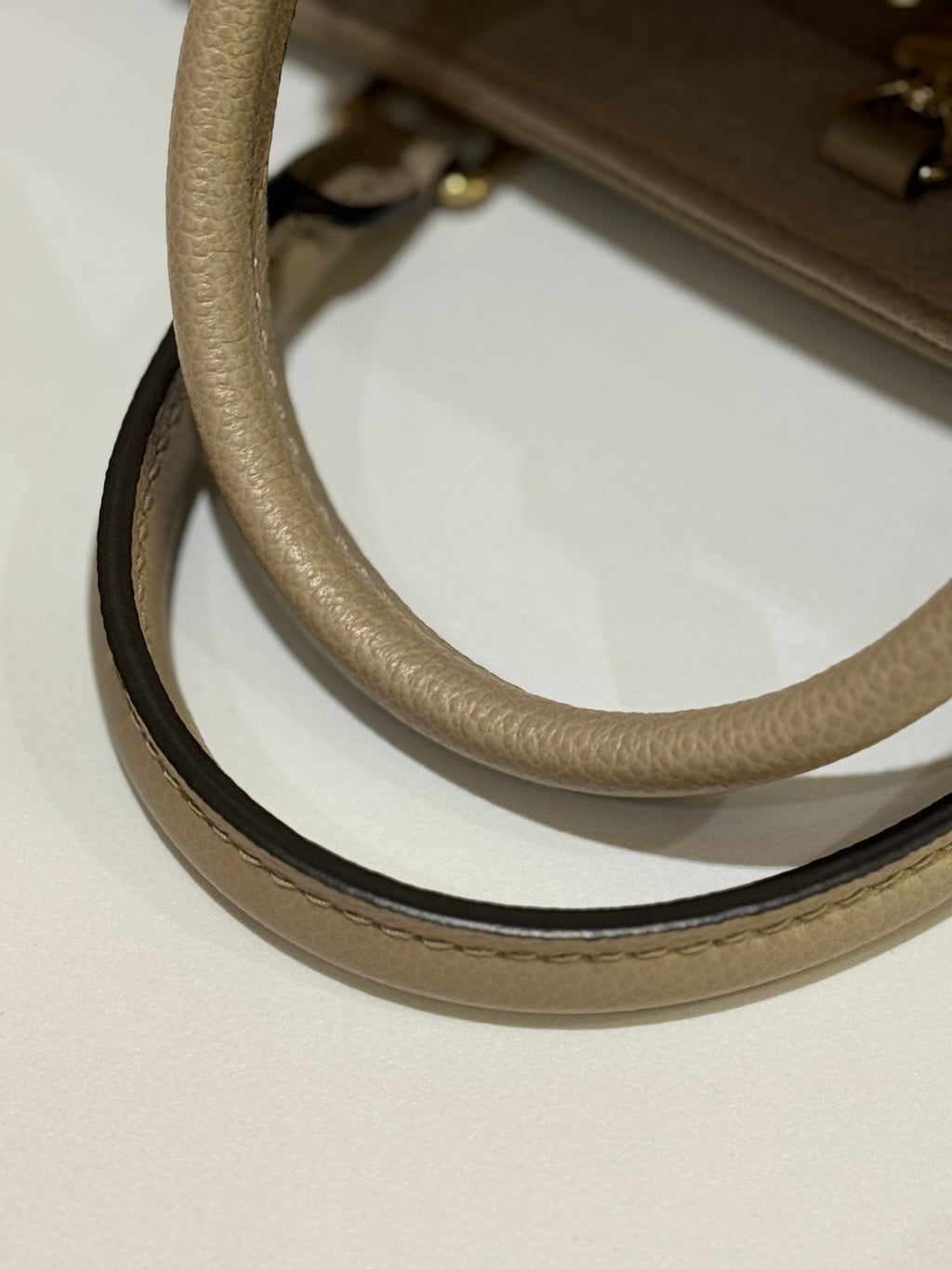 LOUIS VUITTON ON THE GO