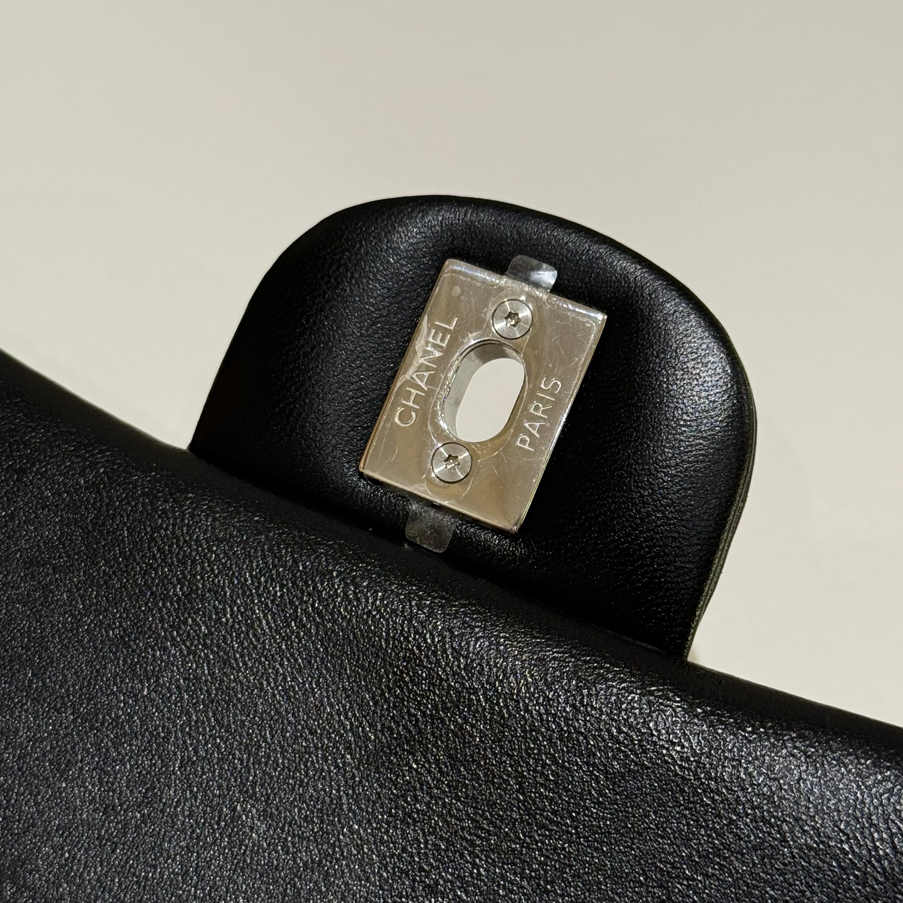 CHANEL MINI SQUARE FLAP BAG