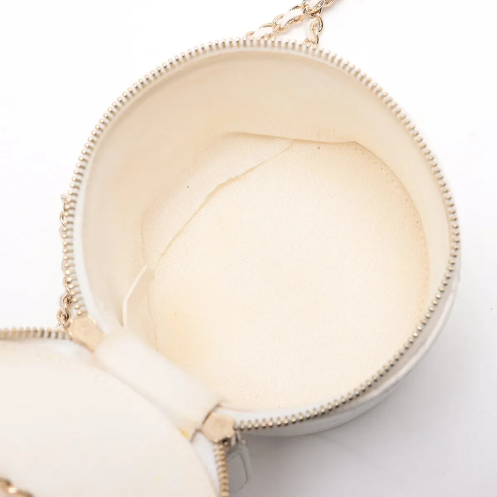 Chanel CC Logo Mini Matelasse Lambskin Chain Round Shoulder Bag White