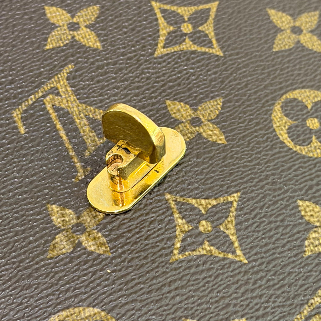 LOUIS VUITTON Vintage Gold Ring Wheel Bag