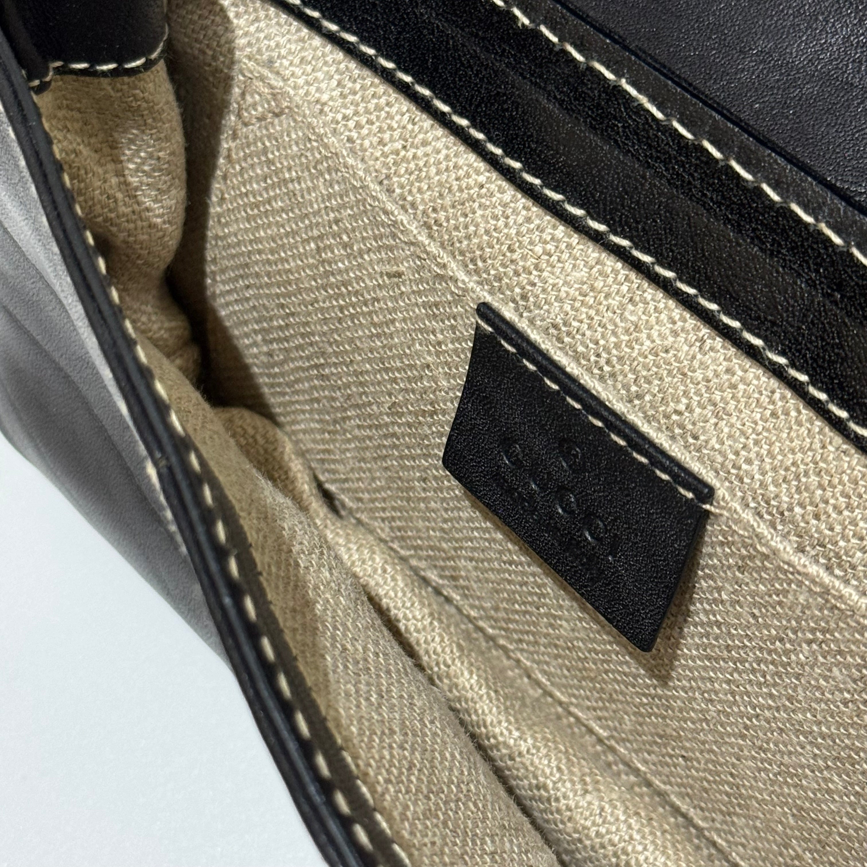 GUCCI LEATHER UNDERARM BAG