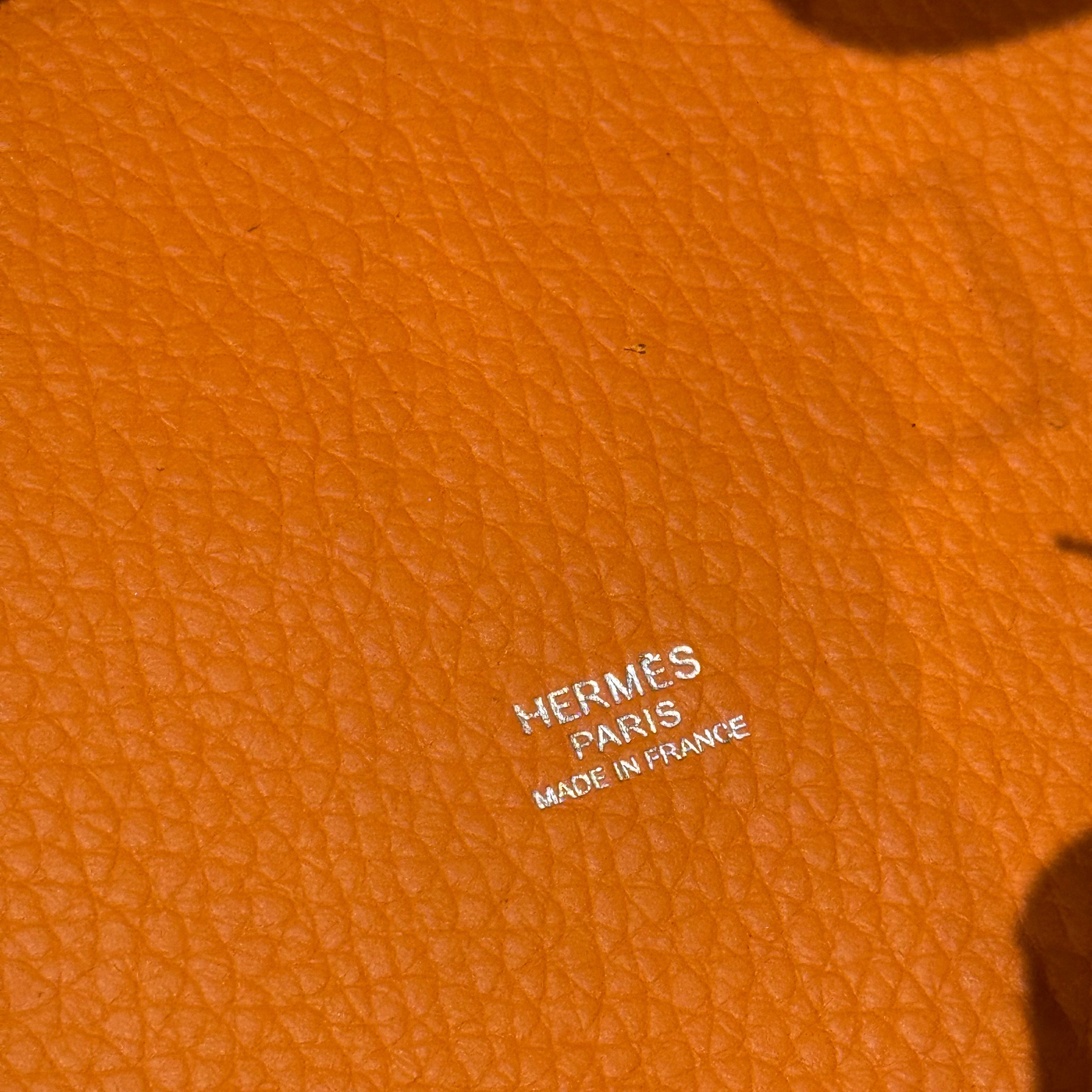 HERMES PICOTIN 22 ORANGE Q STAMP