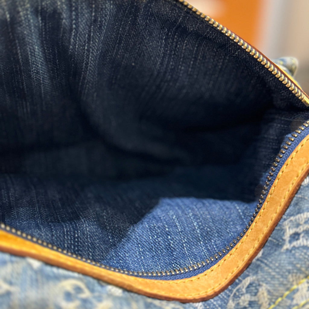 LOUIS VUITTON BAGGY PM BLUE MONOGRAM DENIM UNDERARM BAG