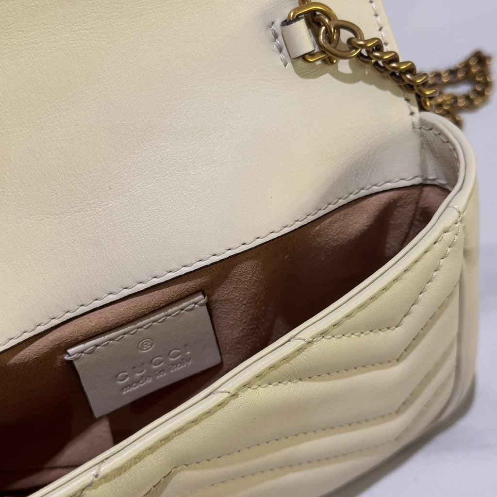 GUCCI MARMONT MINI BAG CHAIN BAG