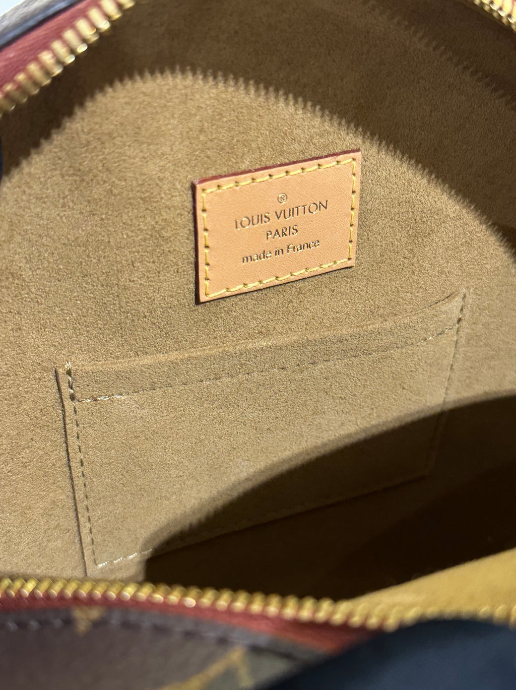 LOUIS VUITTON PETITE BOITE CHAPEAU