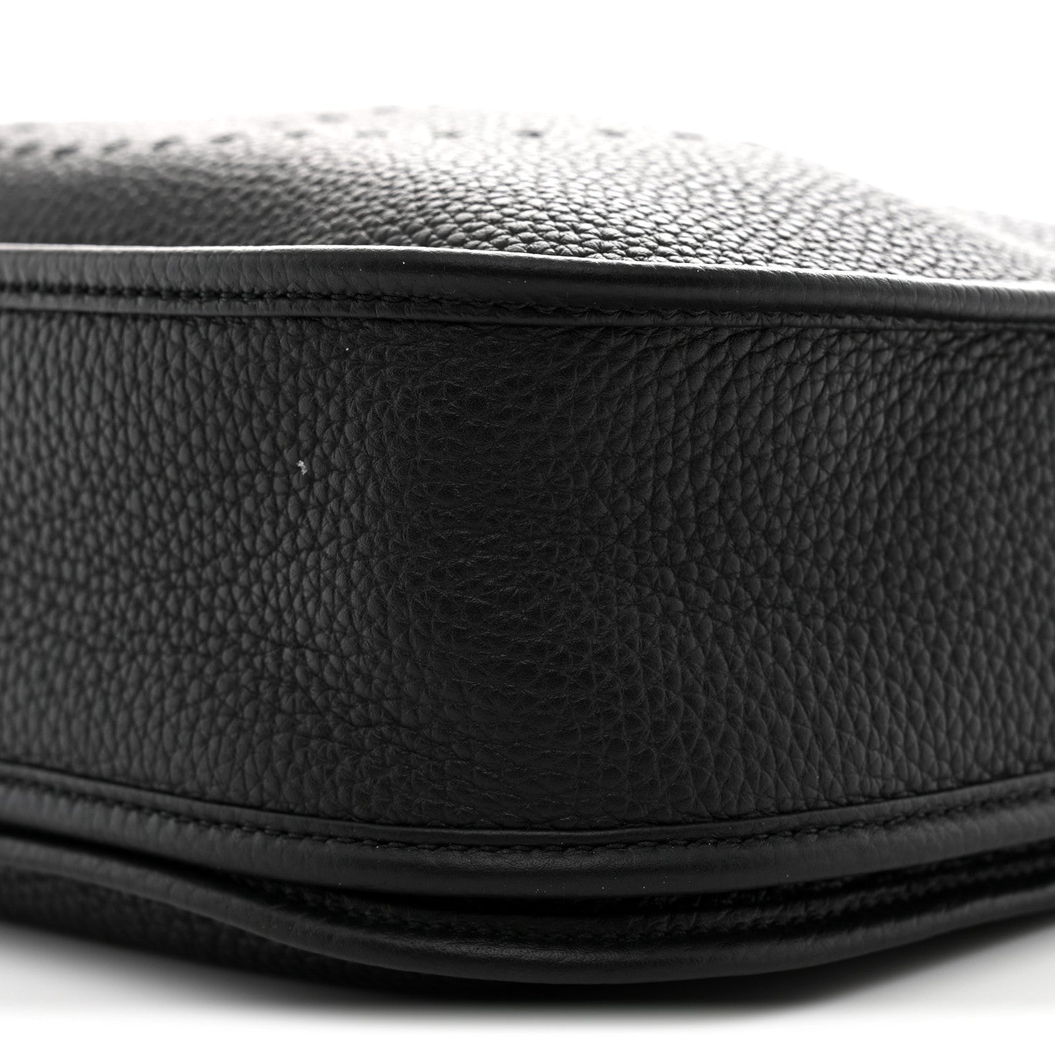 Taurillon Clemence Evelyne III PM Black