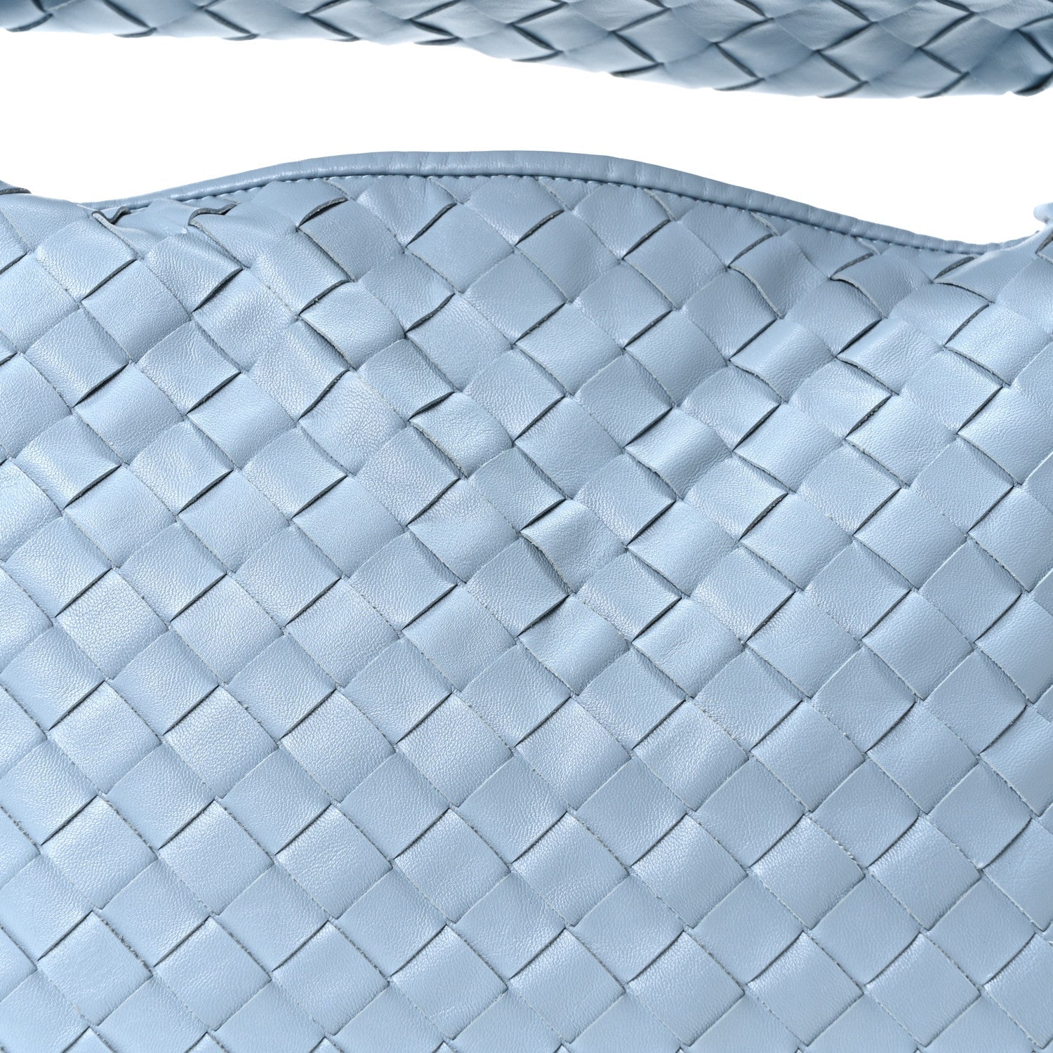 Calfskin Intrecciato Small Hop Ice