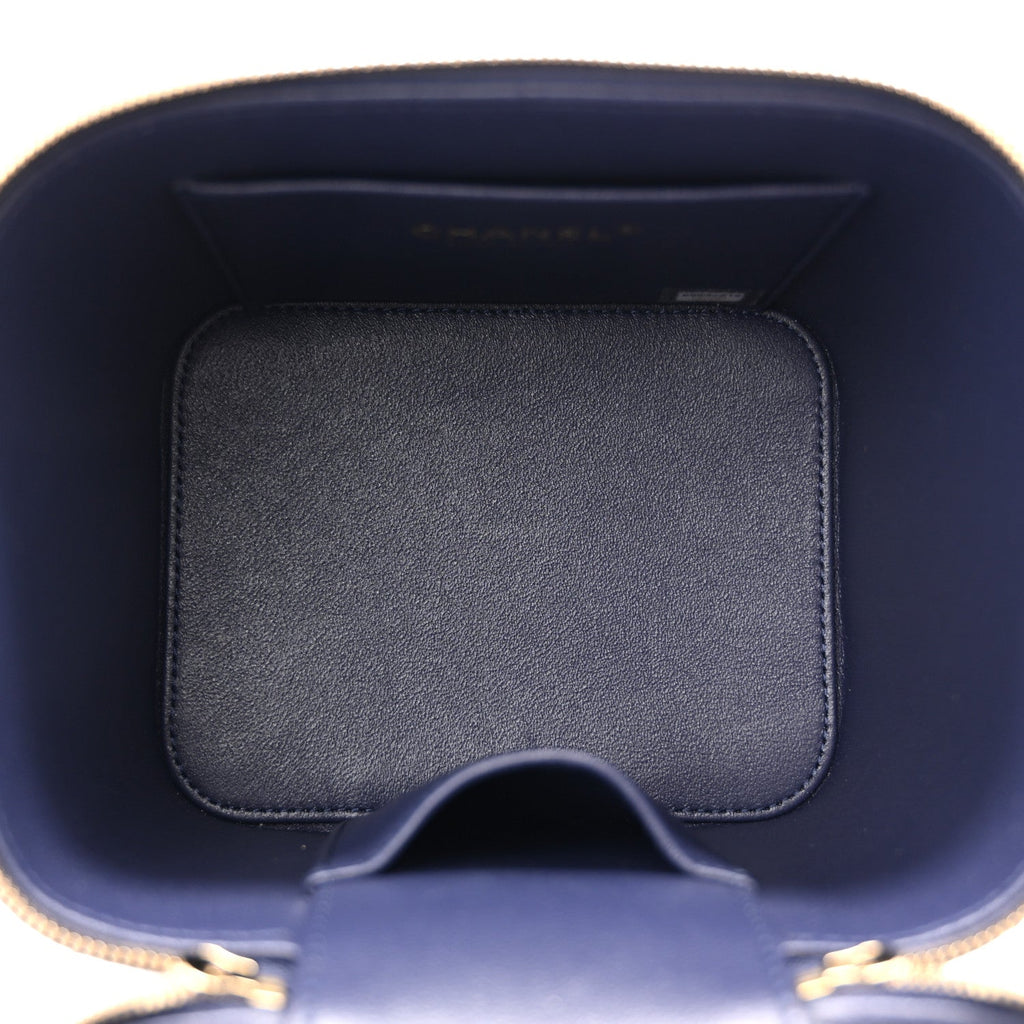 Caviar Quilted Small Top Handle Vanity Case With Chain Navy Blue