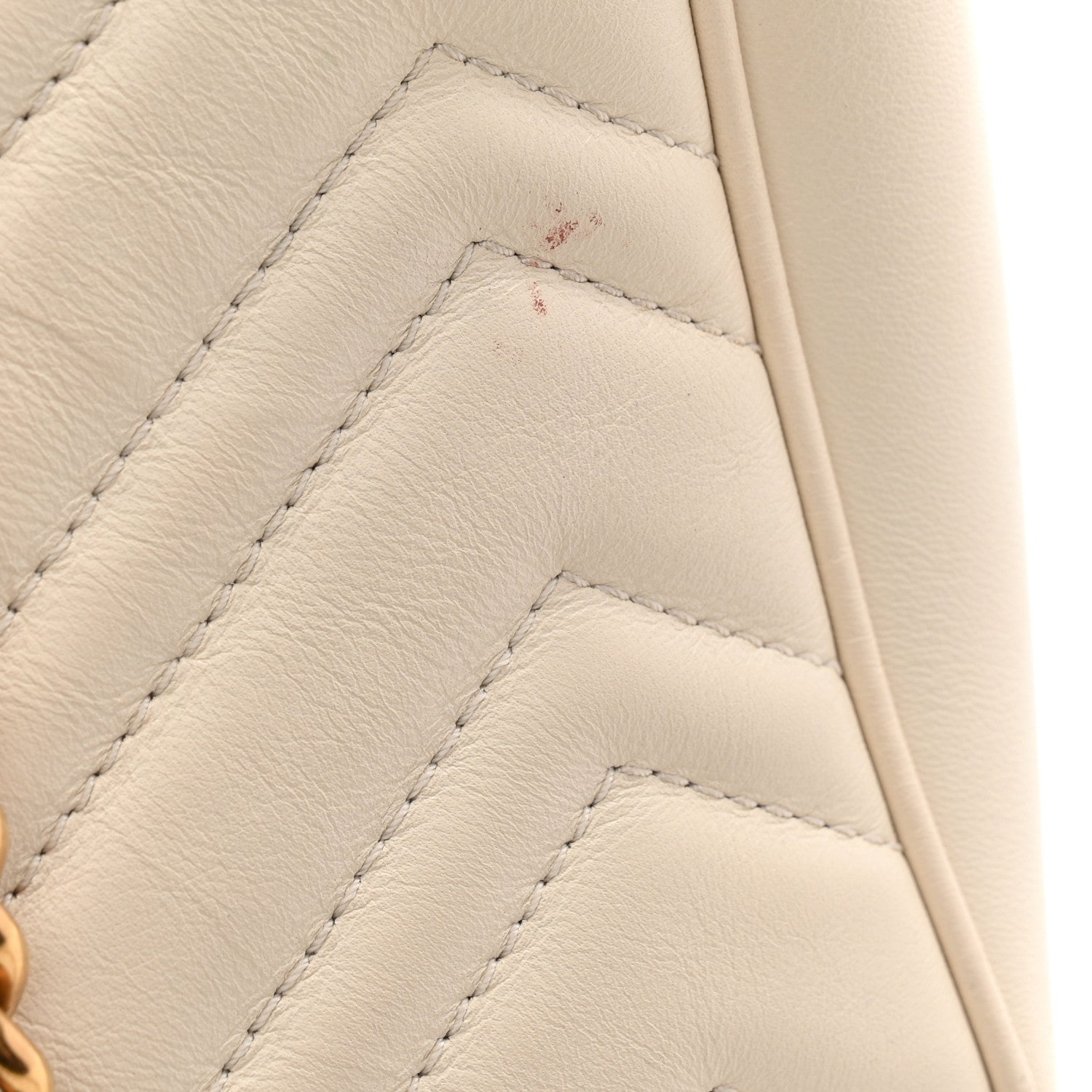 Calfskin Matelasse Medium GG Marmont Open Top Shoulder Bag White