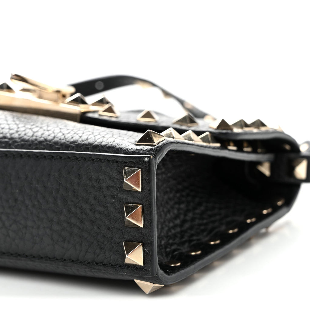 Pebbled Calfskin Rockstud Flip Lock Crossbody Bag Black