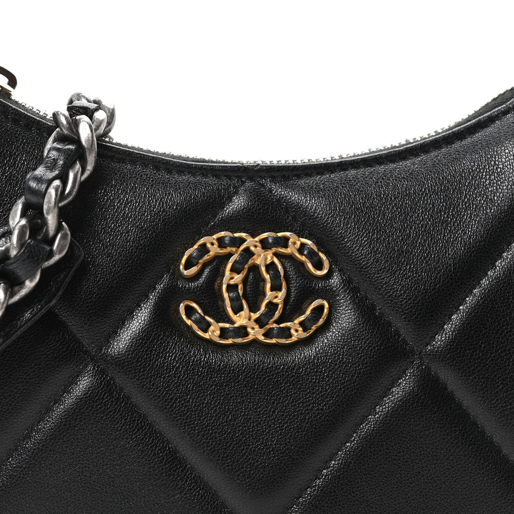 Lambskin Quilted Chanel 19 Hobo Clutch With Chain Black
