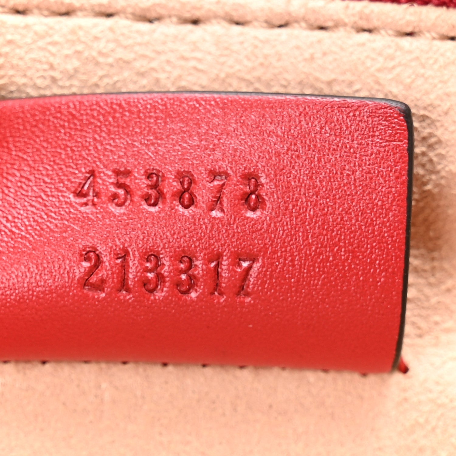 Calfskin Matelasse Small GG Marmont Double Zip Shoulder Bag Hibiscus Red
