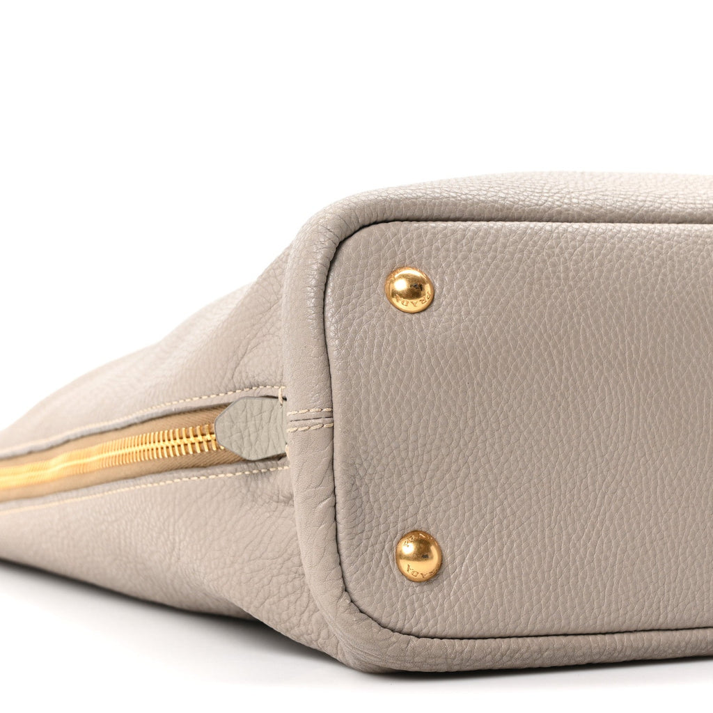 Vitello Daino Side Zip Shopper Tote Pomice