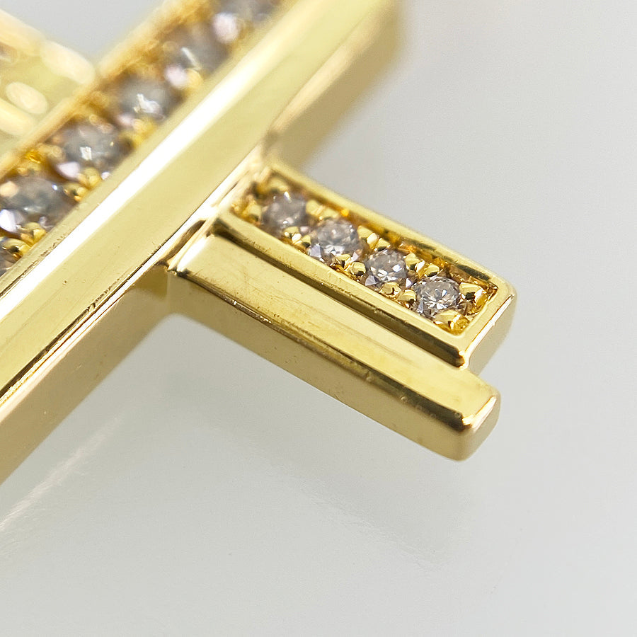 HARRY WINSTON Traffic cross Necklace