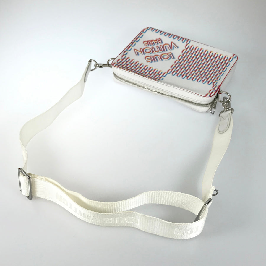LOUIS VUITTON Damier Giant Spray Trio Messenger M20665 Shoulder bag