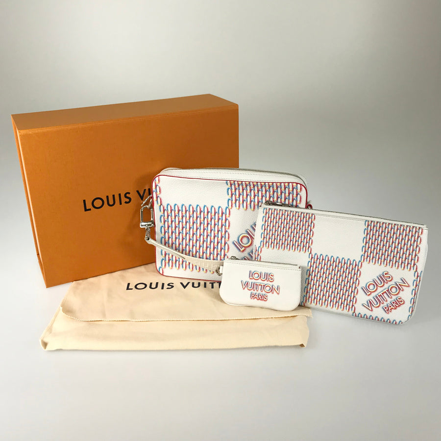 LOUIS VUITTON Damier Giant Spray Trio Messenger M20665 Shoulder bag
