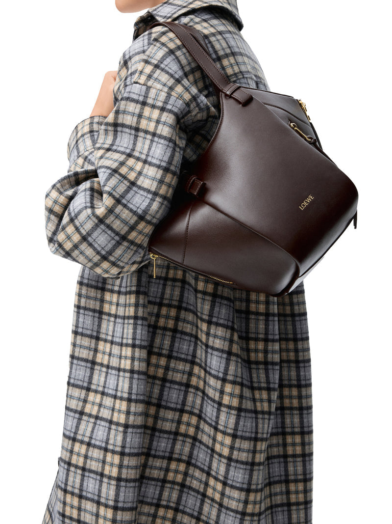 Loewe Women Classic Calfskin Hammock Flip Bag