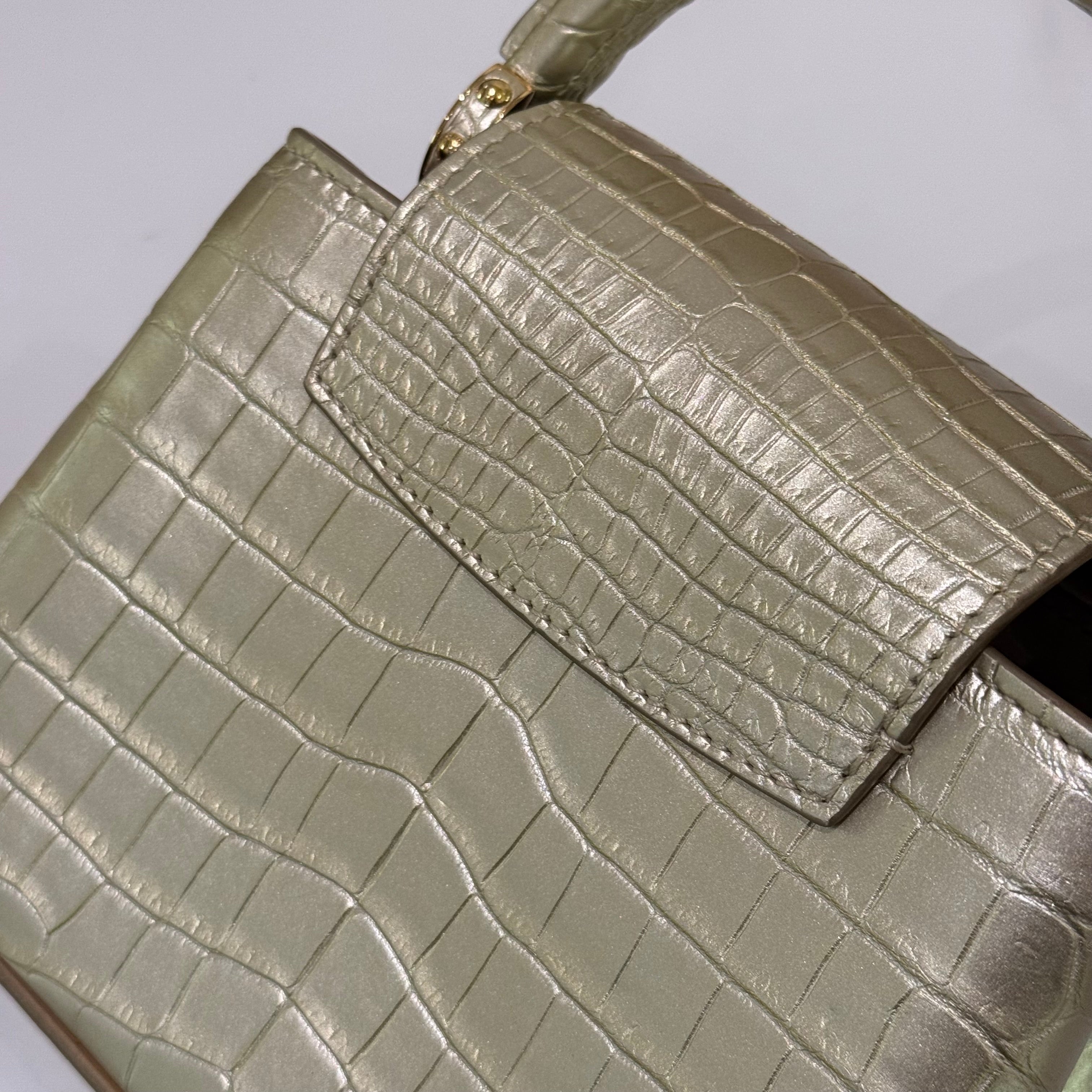 LOUIS VUITTON CAPUCINES MINI – CHAMPAGNE CROCODILE LEATHER