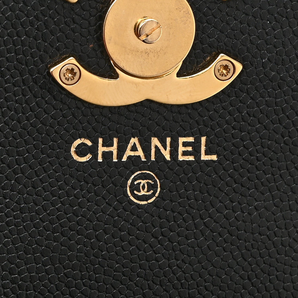 Caviar Quilted Coco First Clutch With Chain Black