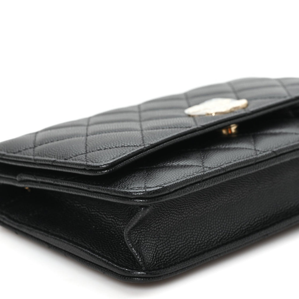 Caviar Quilted Crystal Heart CC Wallet On Chain WOC Black