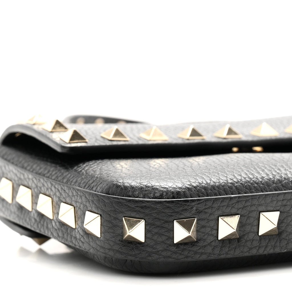 Grainy Calfskin Rockstud Crossbody Pouch Black