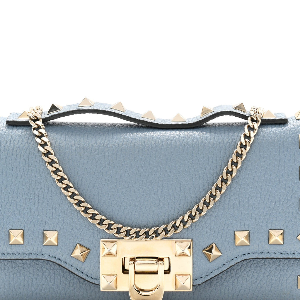 Pebbled Calfskin Rockstud Flip Lock Wallet On Chain Niagara