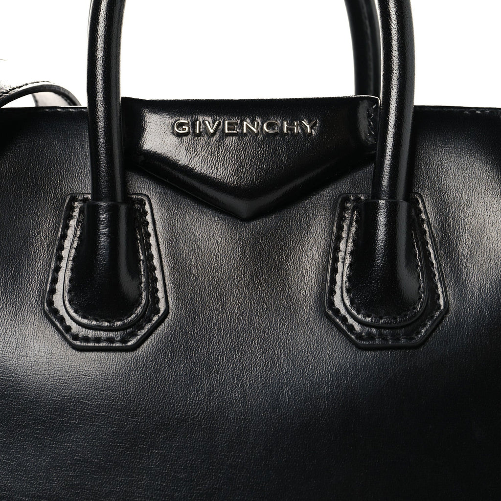 Shiny Lord Calfskin Mini Antigona Black