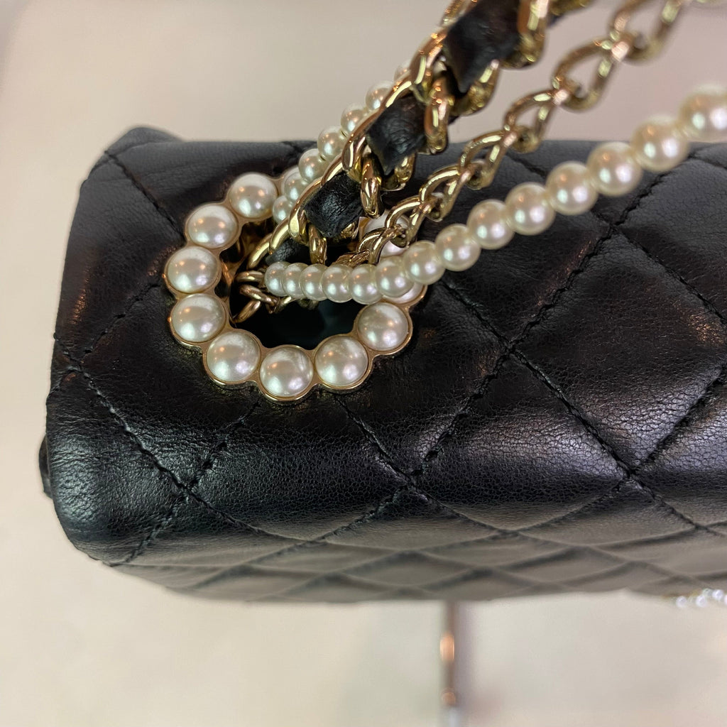 CHANEL Quilted Pearl CC Flap Shoulder Bag Black