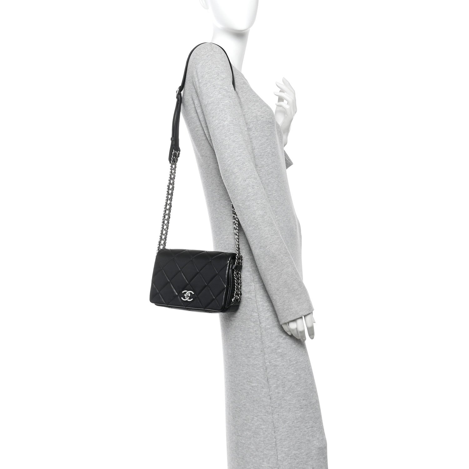 Lambskin Quilted Small Chain Rows Flap Black
