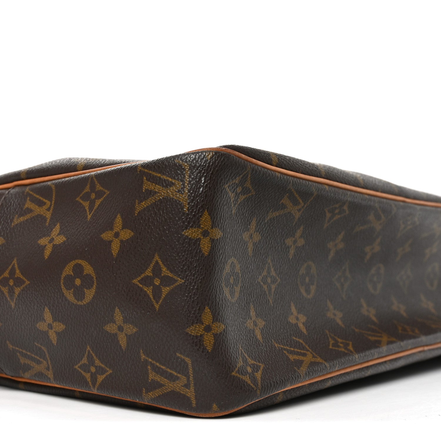 Monogram Cite GM