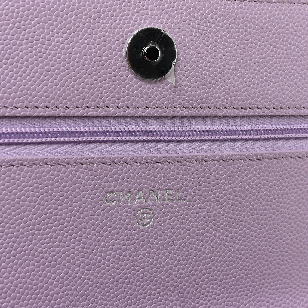 Caviar Quilted CC Logo Wallet on Chain WOC Purple