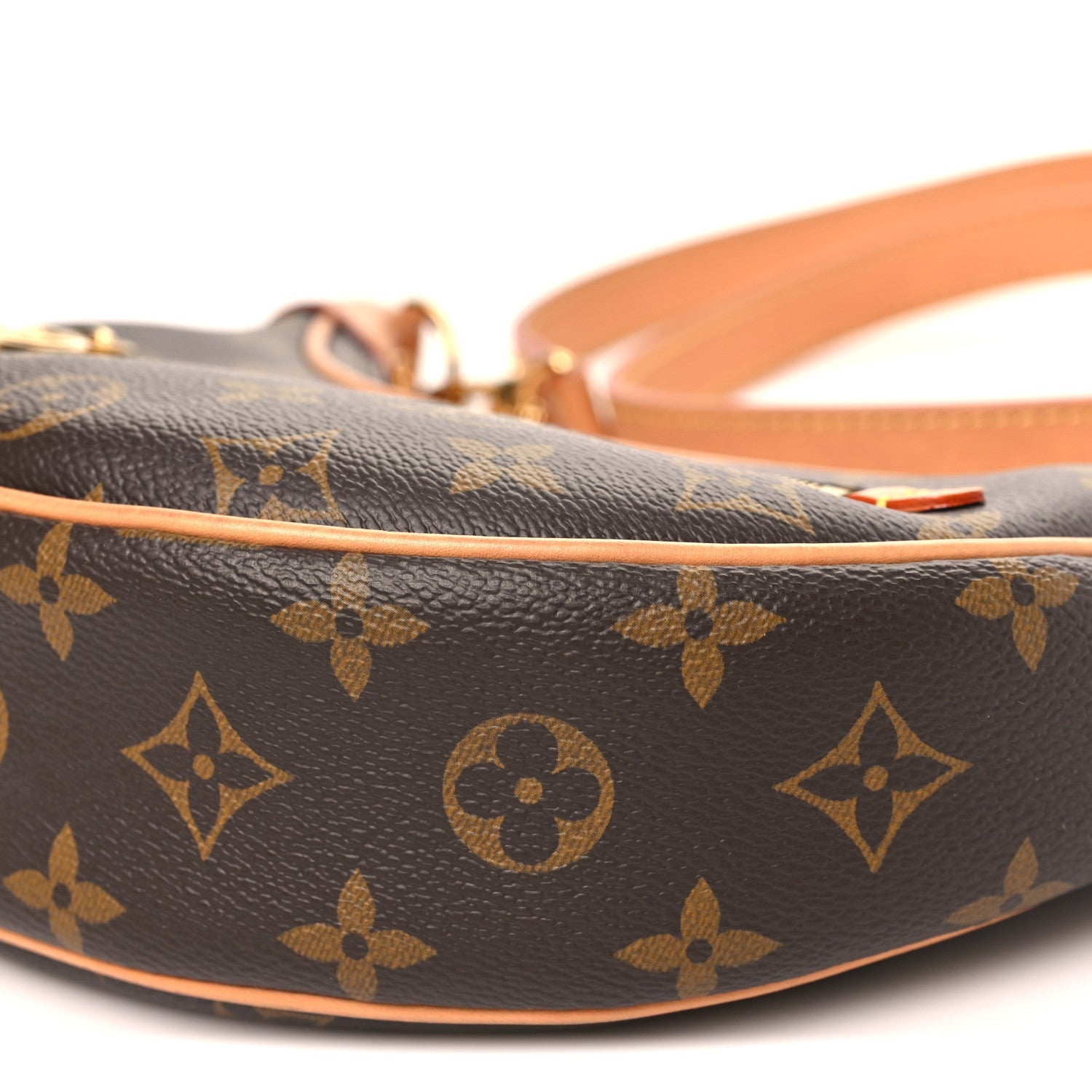 Monogram Loop