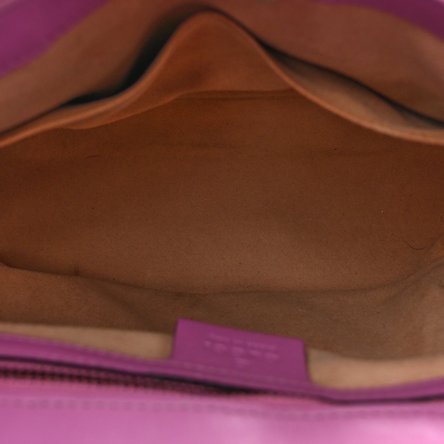 Calfskin Matelasse Medium GG Marmont Shoulder Bag Candy Mousse