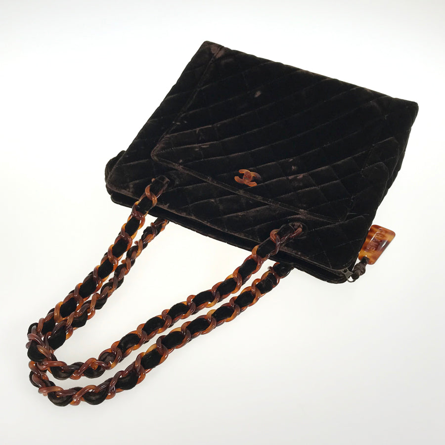 CHANEL Matelasse Shoulder bag
