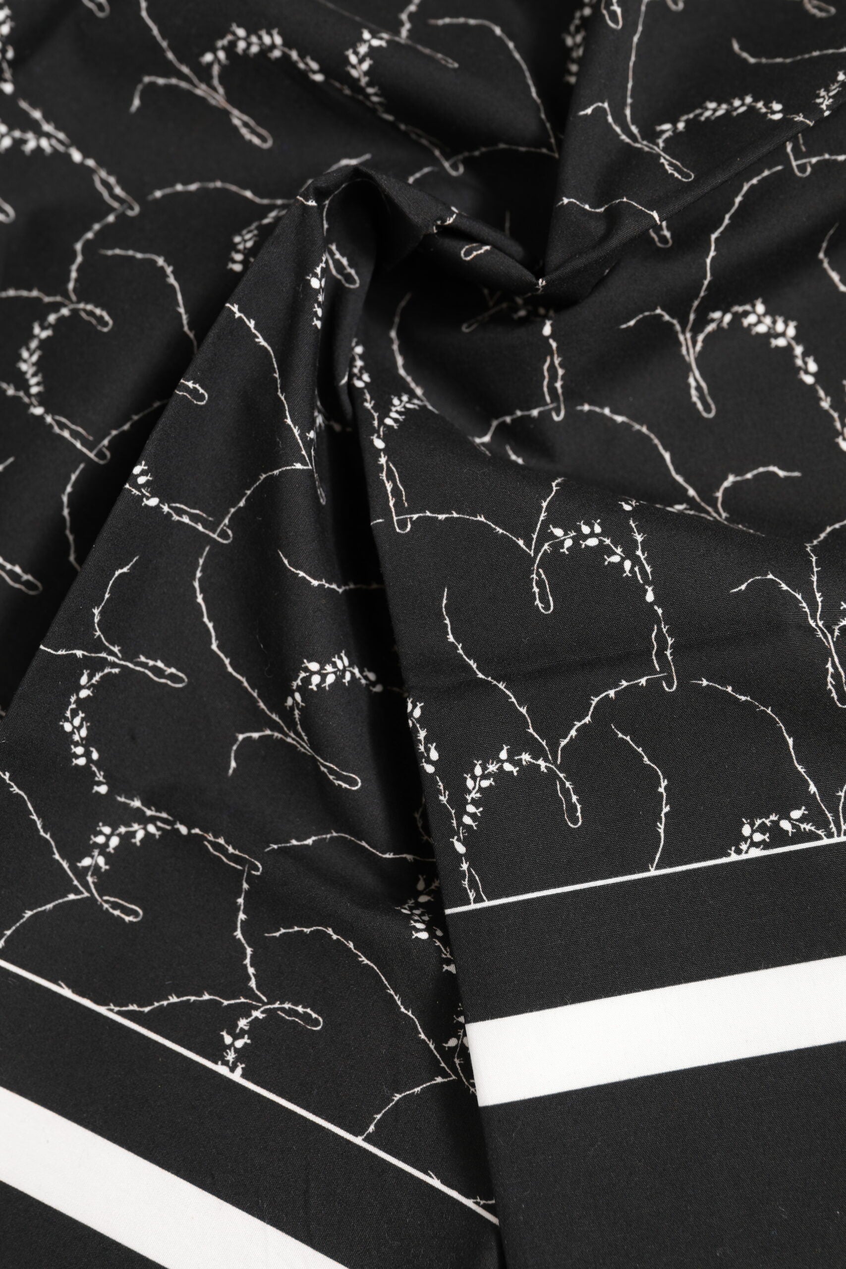 Dolce & Gabbana Black White Printed Square Men Foulard Men's Scarf