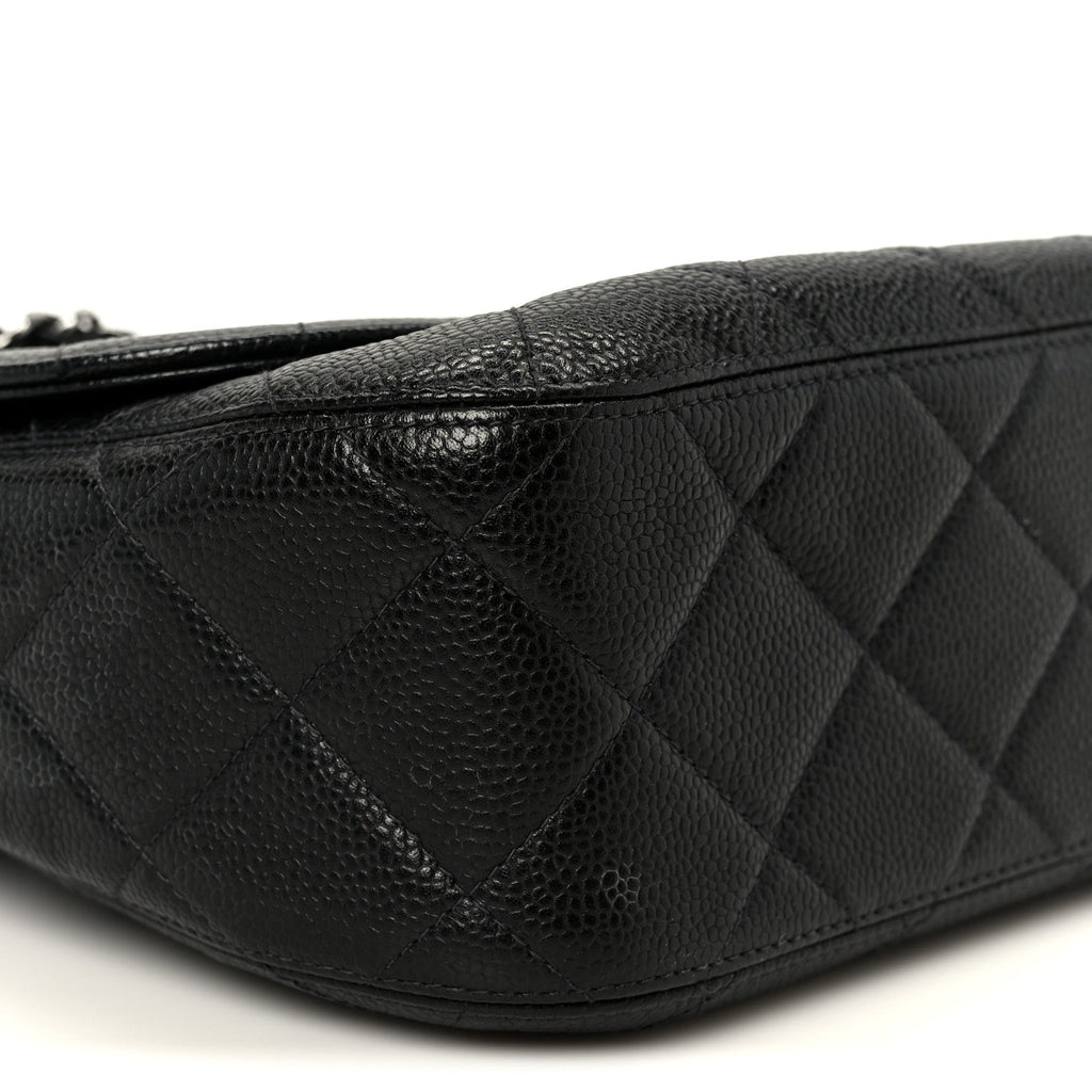 Caviar Quilted Jumbo Single Flap Black