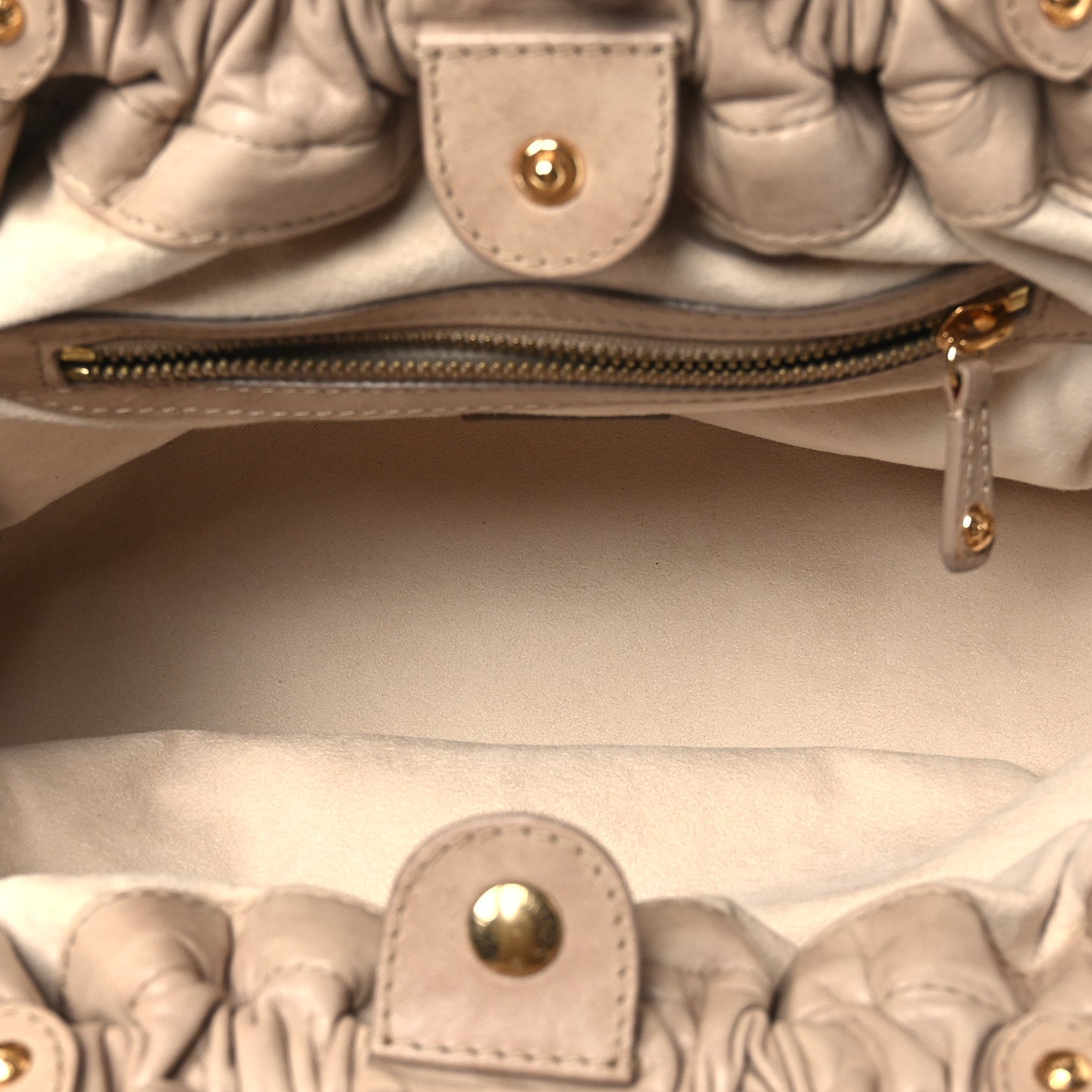 Lambskin Olympe Stratus PM Ecru