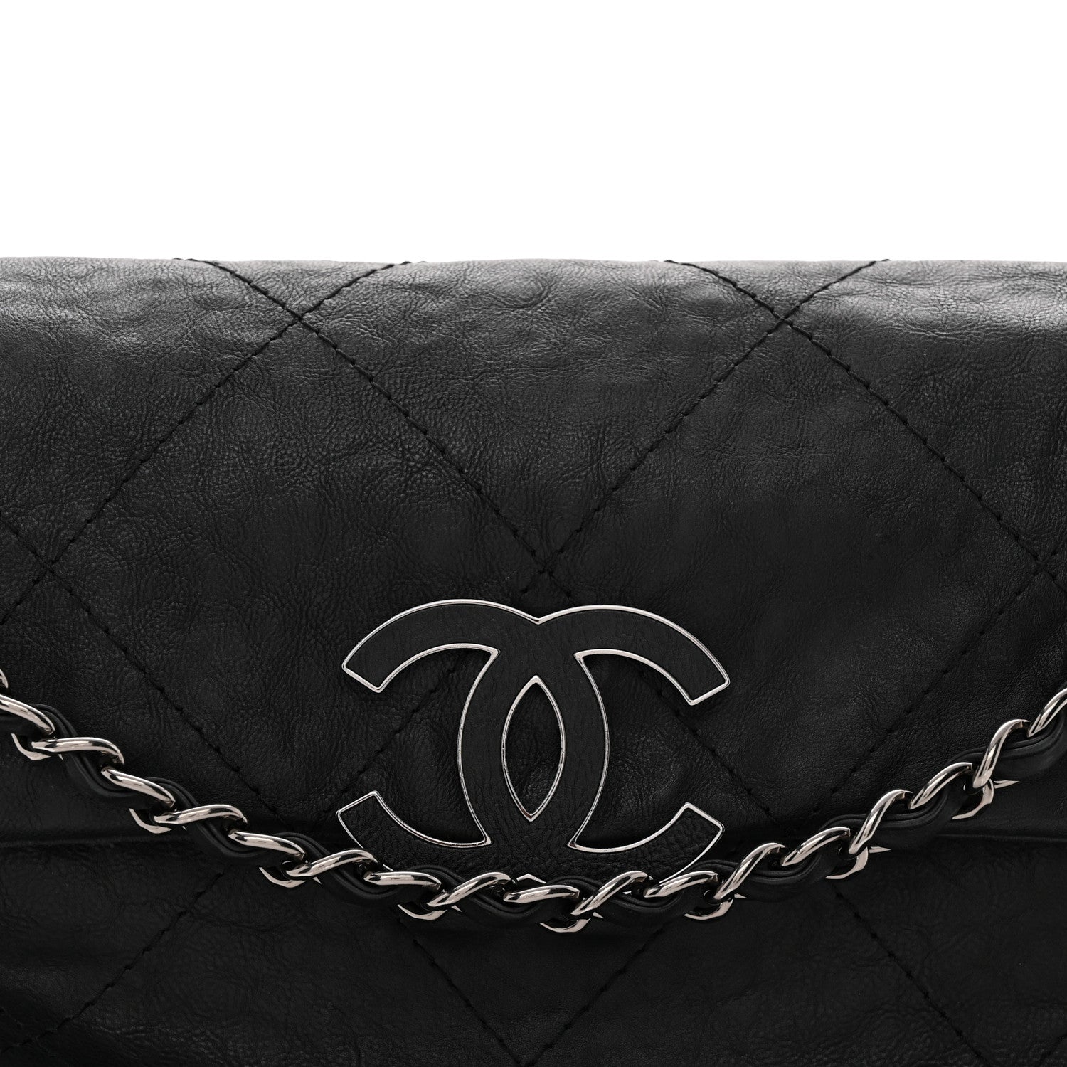 Calfskin Quilted Large Hamptons Flap Black