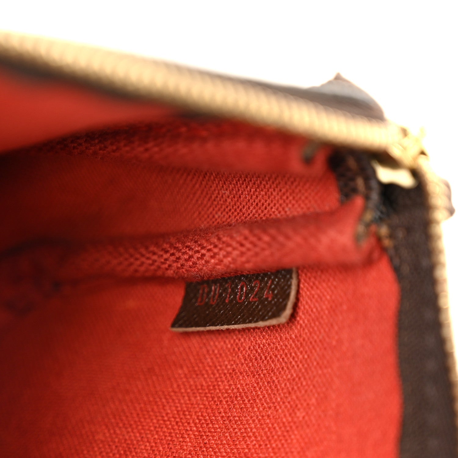 Damier Ebene Bucket Pochette Accessories