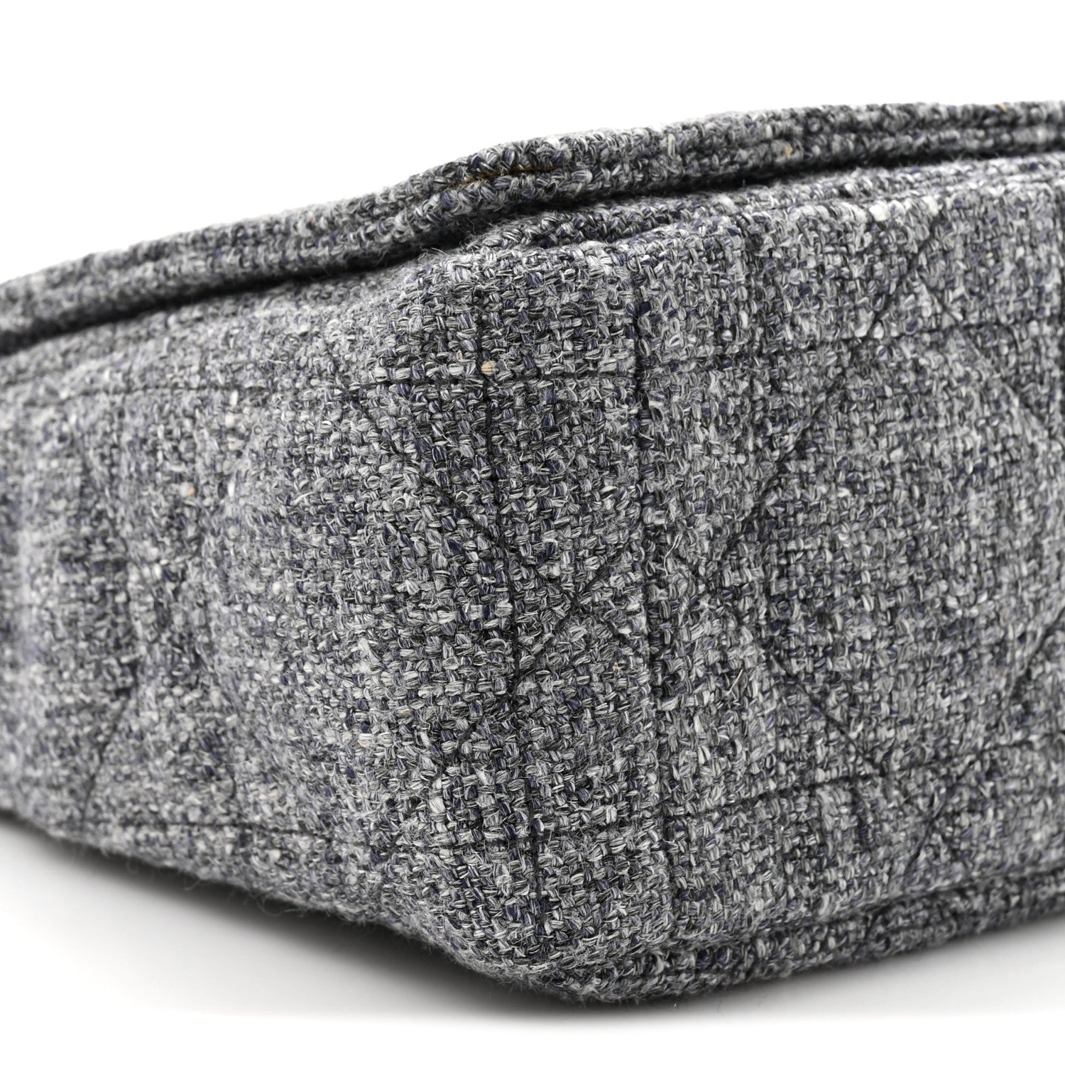 Tweed Macrocannage Medium Caro Bag Black