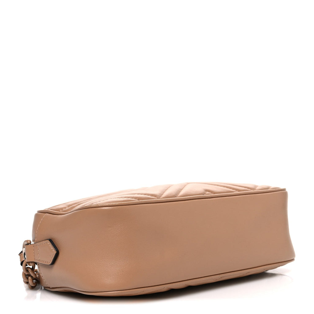 Calfskin Matelasse Monochrome Small GG Marmont Chain Shoulder Bag Camelia