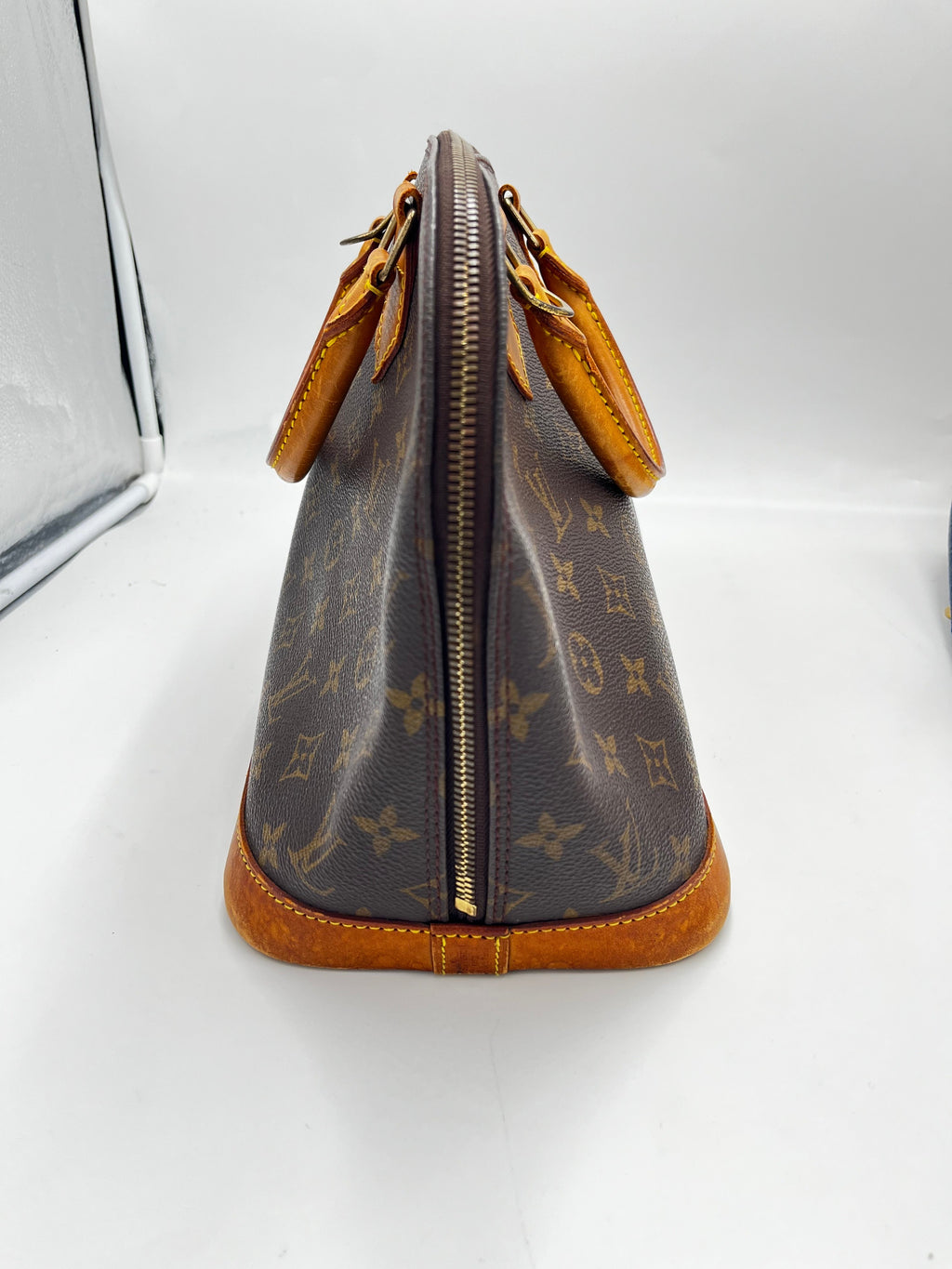 Louis Vuitton Alma Handbag Monogram Canvas Brown Canvas Handbag ( )