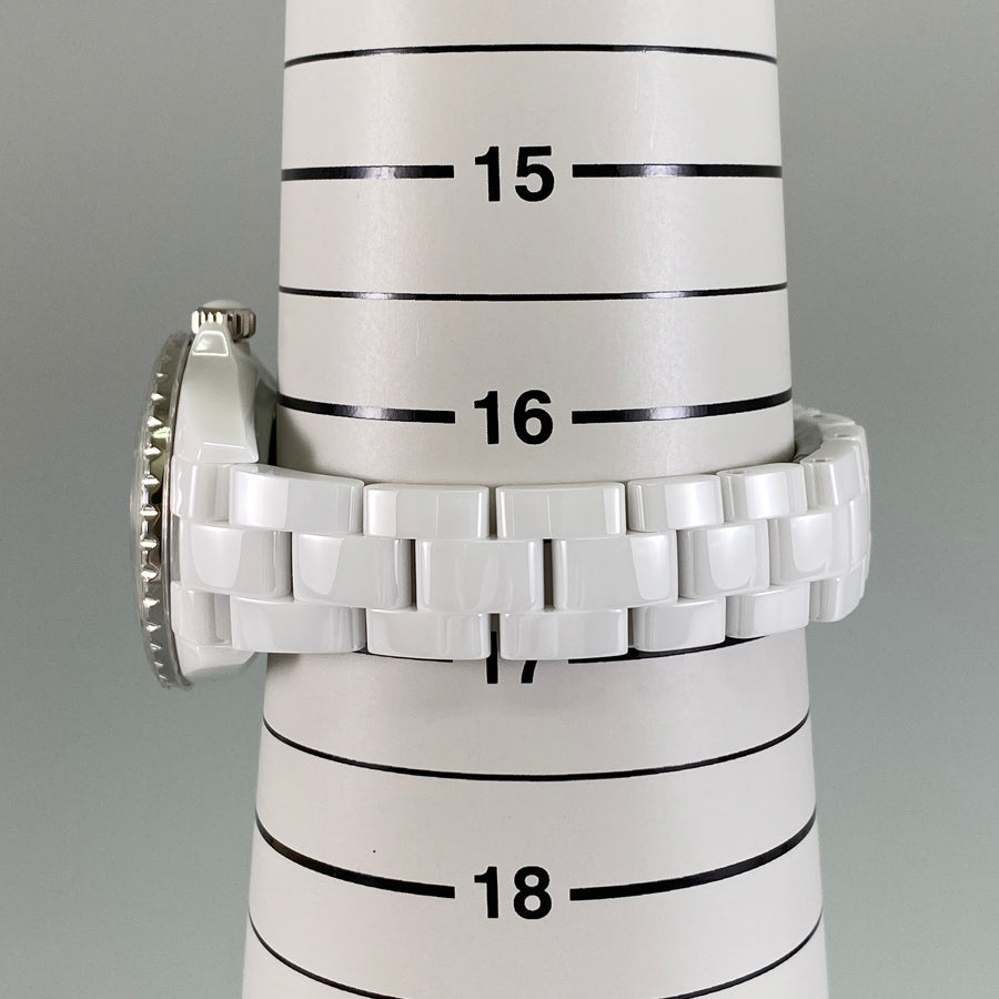 CHANEL J12 H10472 Women's Watch