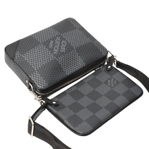 Louis Vuitton Trio Messenger Damier Graphite Shoulder Bag