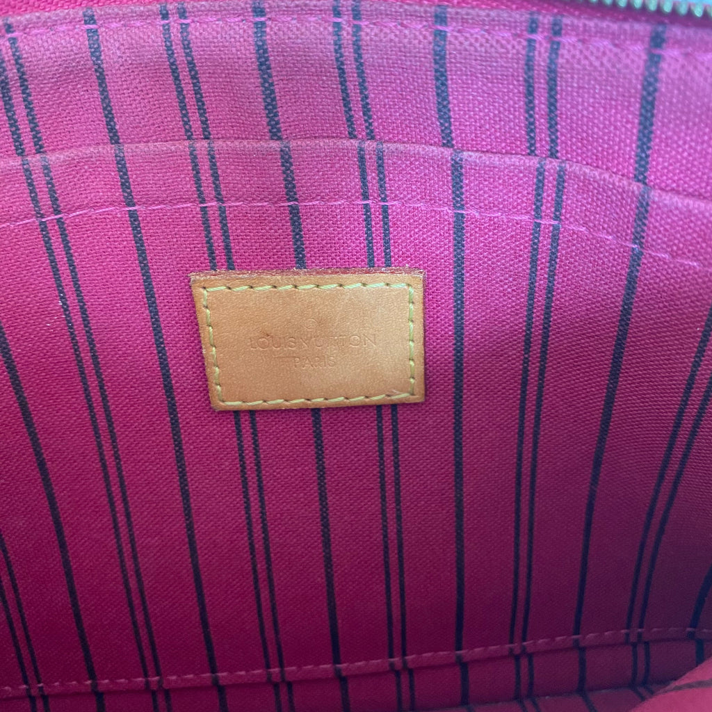 LOUIS VUITTON Monogram Neverfull GM Wristlet