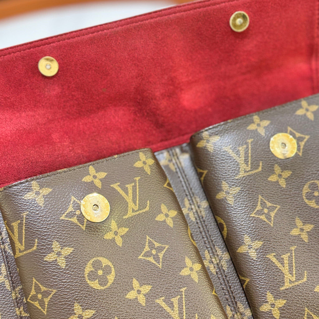 LOUIS VUITTON MEDIUM CAMEL BAG